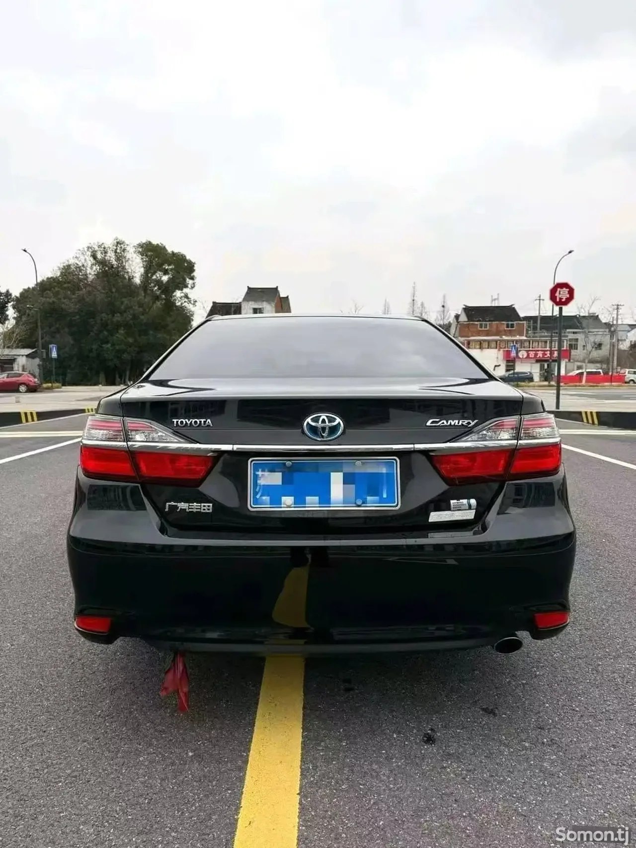 Toyota Camry 2017 · 2.5 AT
