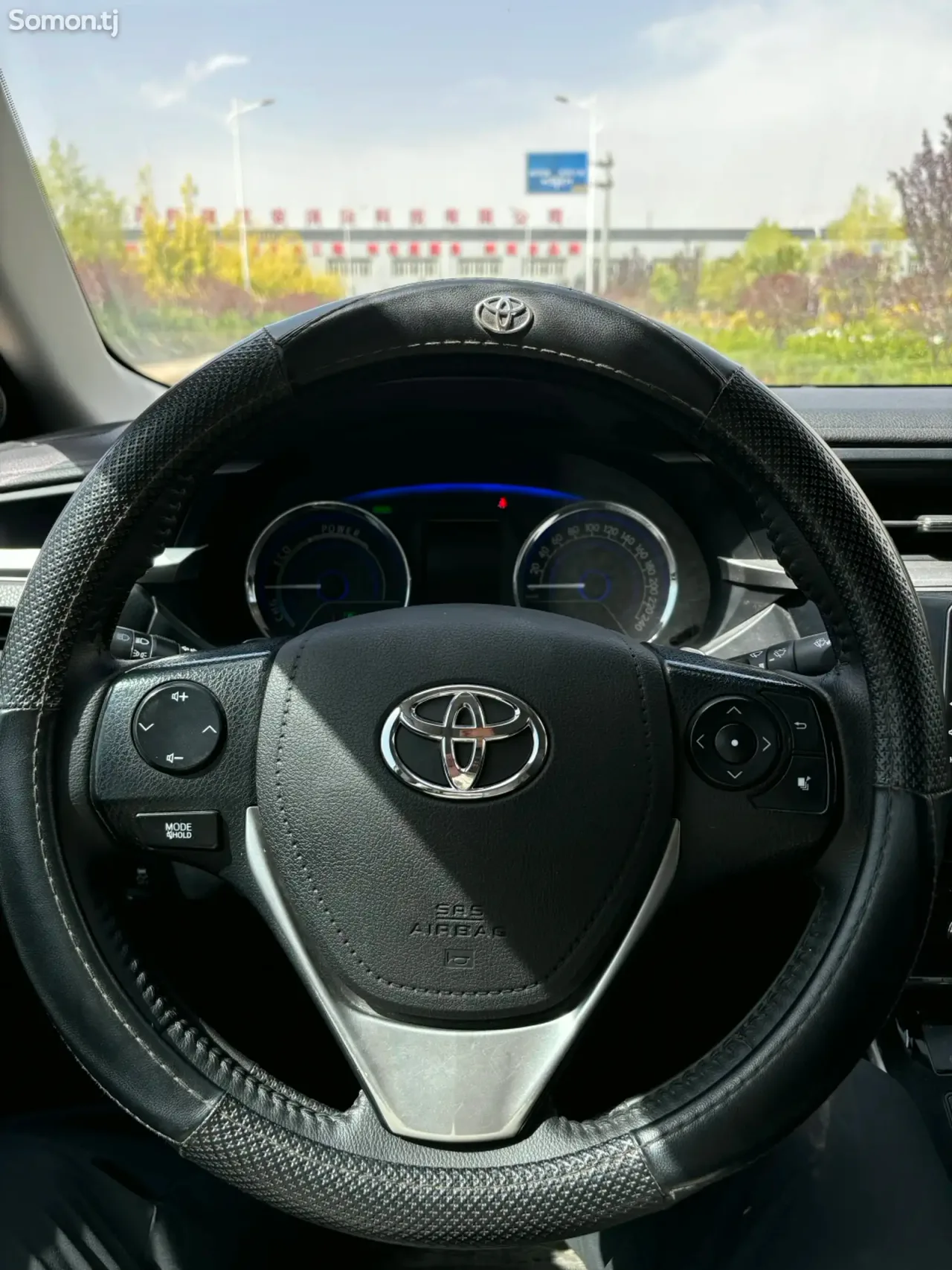 Toyota Corolla 2016 · 1.8 AT