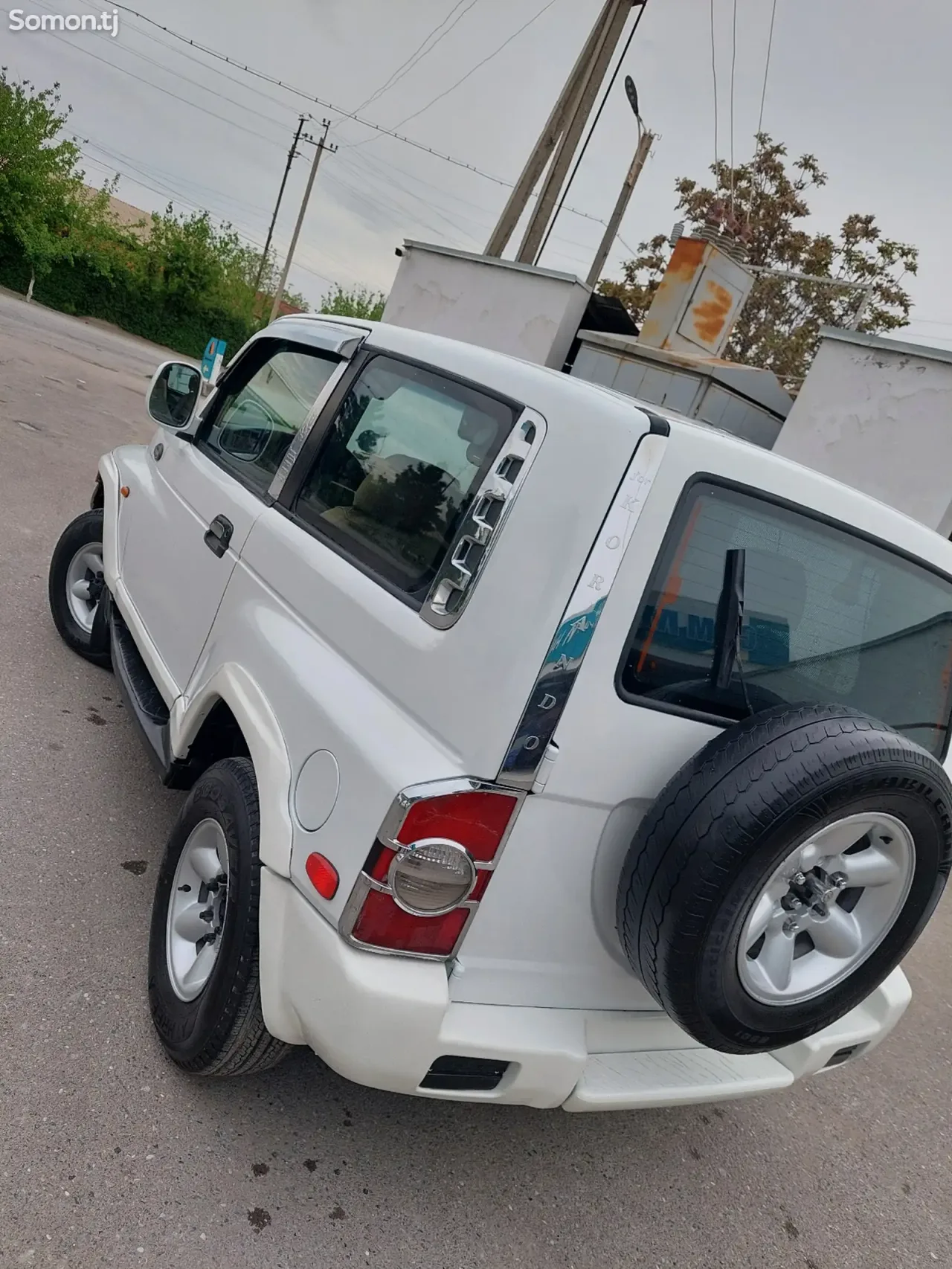 Ssang Yong Korando 1998 · 2.0 MT