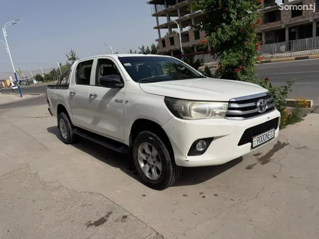 Toyota Hilux 2016 · 2.7 AT