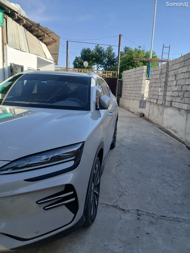 BYD Song Plus 2025 · AT