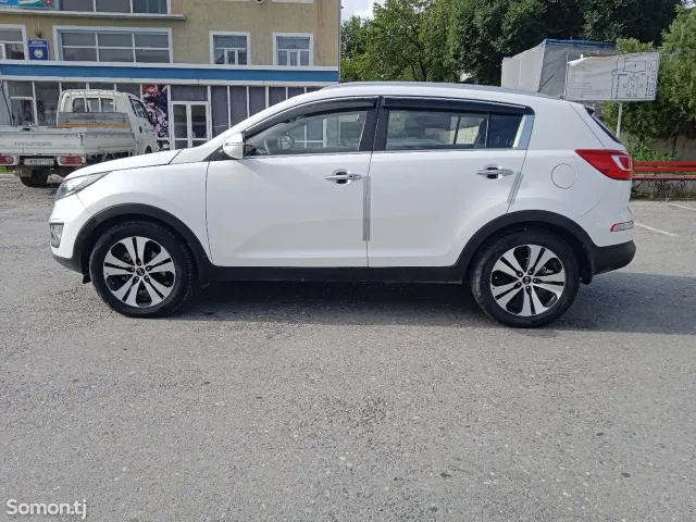 Kia Sportage 2012 · 2.0 AT