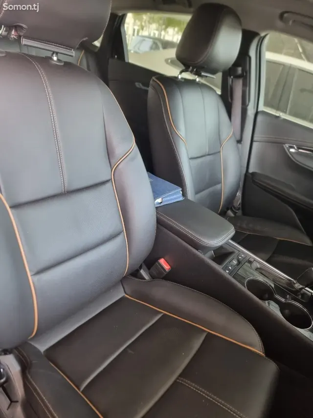 Chevrolet Impala 2016 · 2.5 AT
