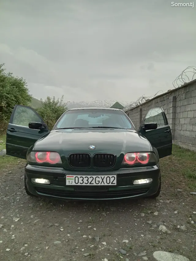 BMW 3 series 2001 · 2.8 AT