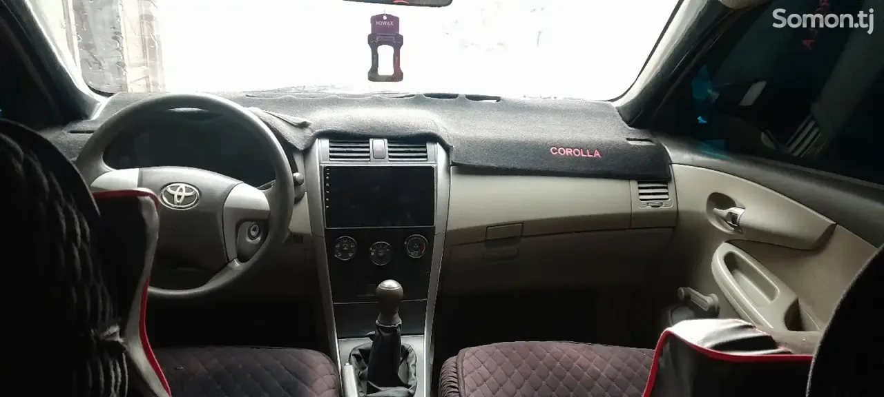 Toyota Corolla 2008 · 1.6 MT
