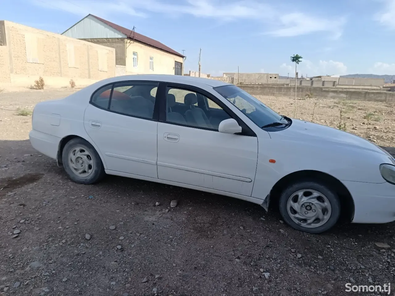 Daewoo Leganza 1997 · 1.8 MT