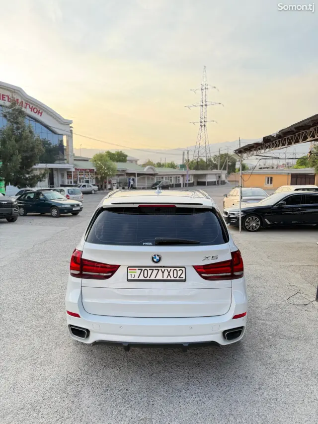 BMW X5 M 2015 · 4.0 AT