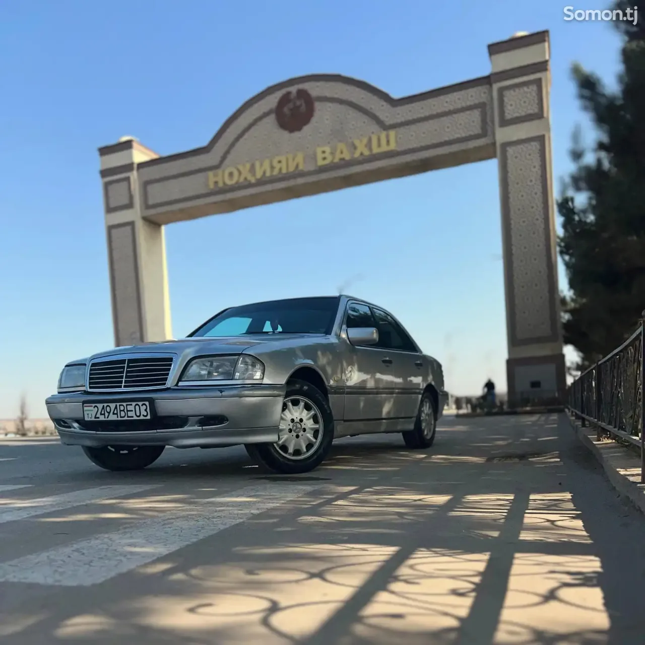 Mercedes-Benz C class 2000 · 2.4 AT
