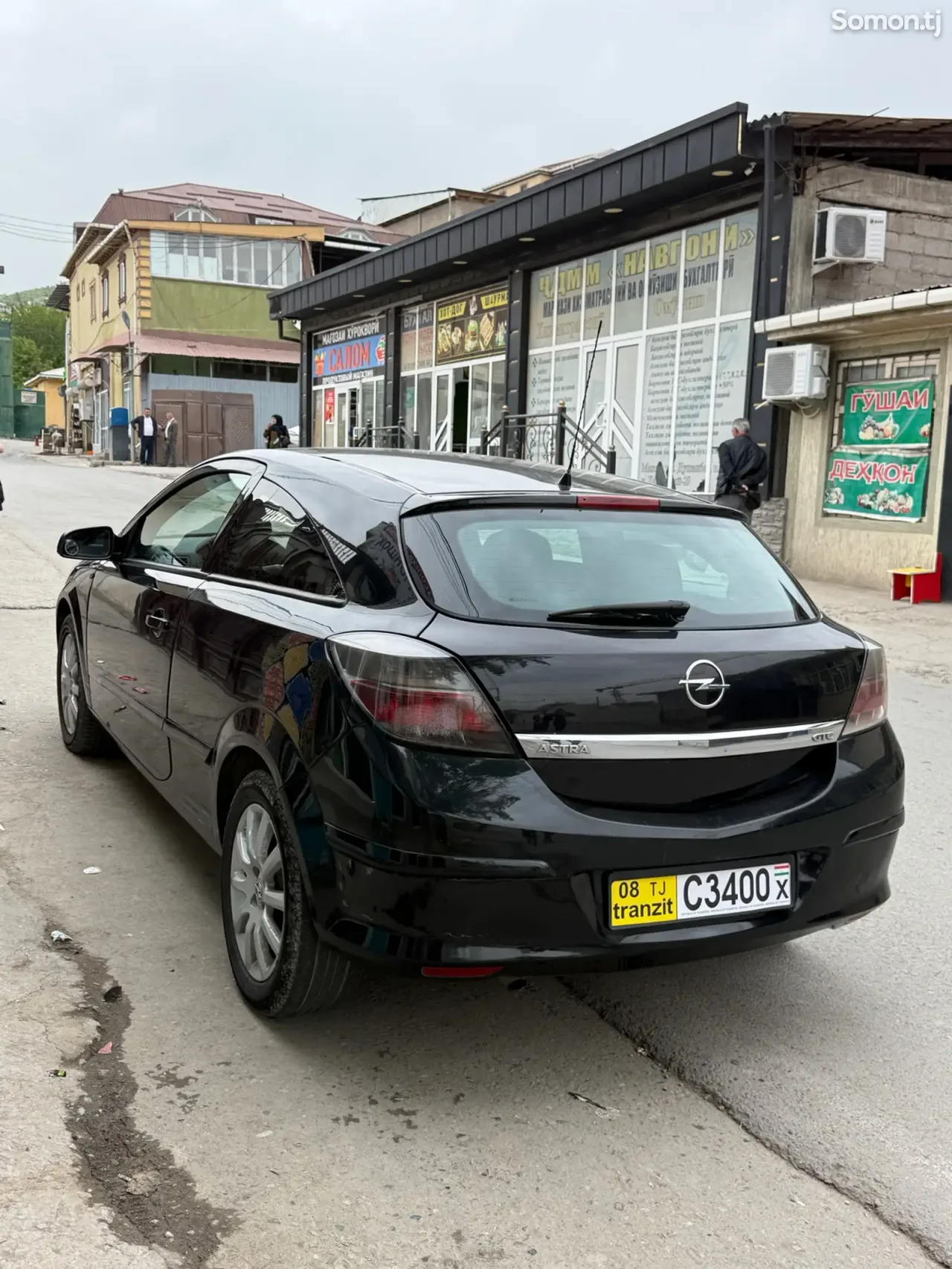 Opel Astra H 2006 · 1.6 MT