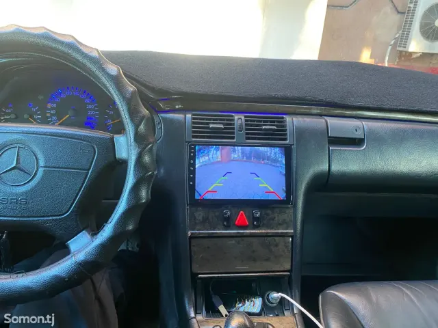 Mercedes-Benz E class 1998 · 2.3 MT