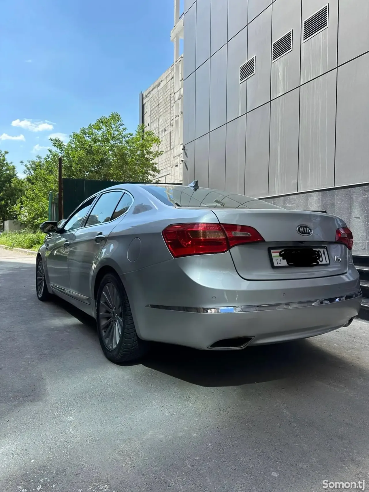 Kia K7 2010 · 3.5 AT