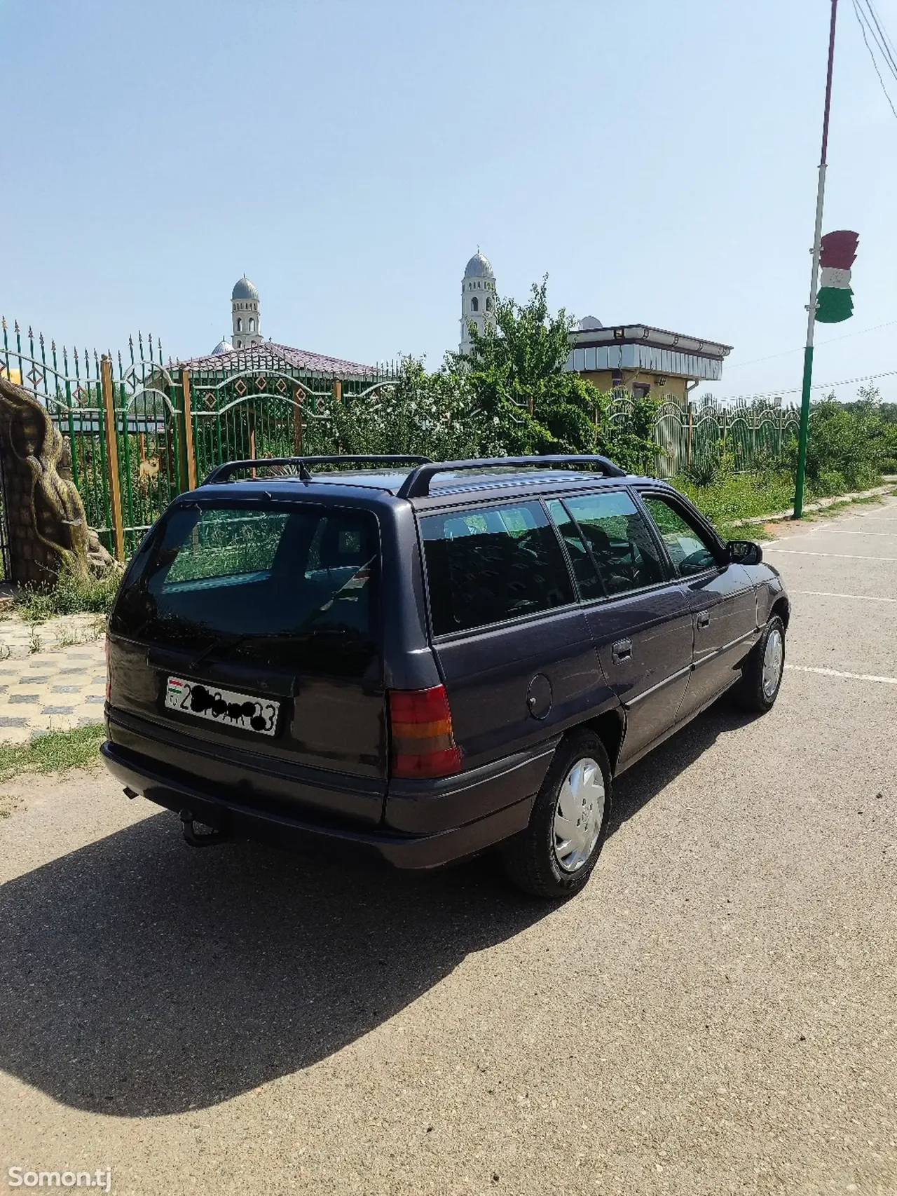 Opel Astra F 1996 · 1.6 MT