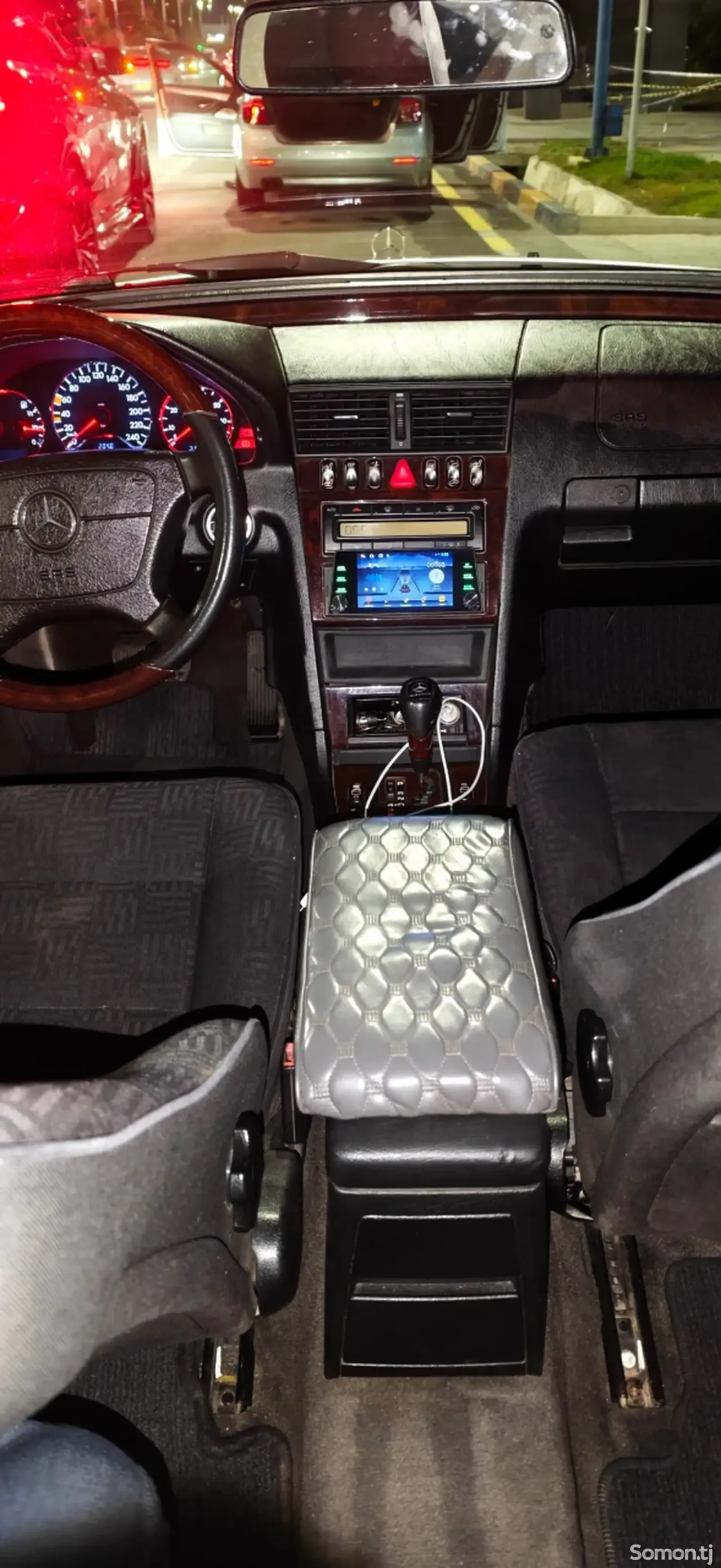 Mercedes-Benz C class 1999 · 2.0 AT