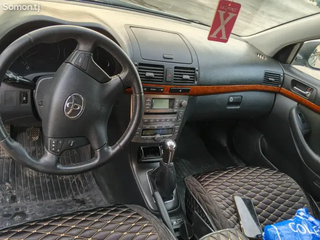 Toyota Avensis 2007 · 1.8 MT