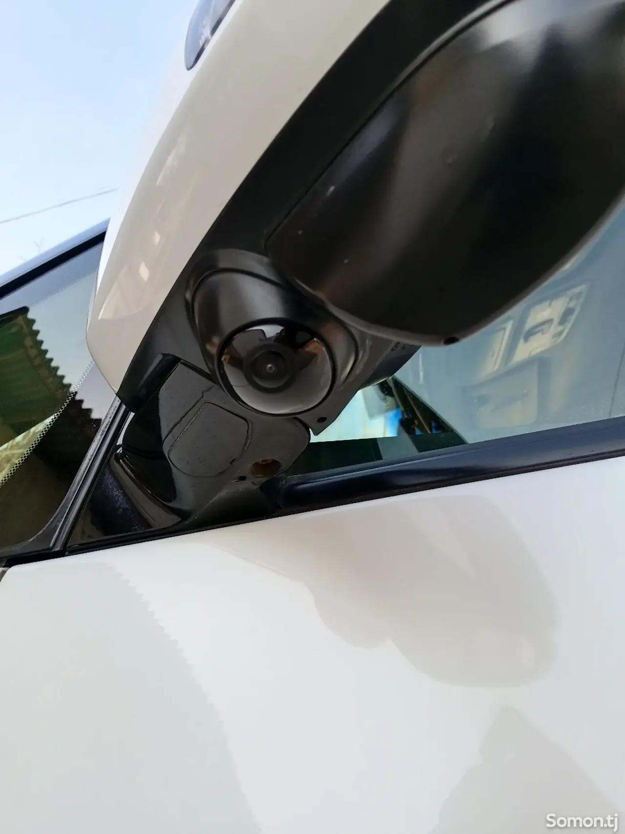 Toyota Estima 2015 · 2.4 AT
