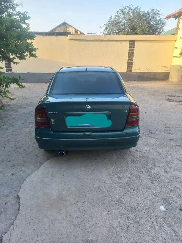 Opel Astra G 2003 · 1.6 MT