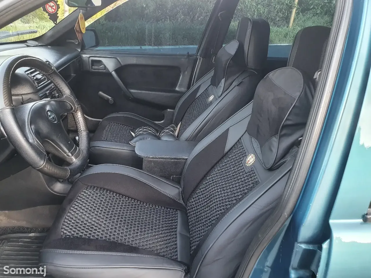 Opel Vectra A 1993 · 1.6 MT