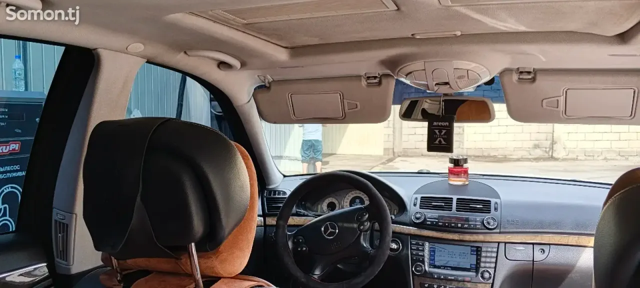 Mercedes-Benz E class 2007 · 3.5 AT