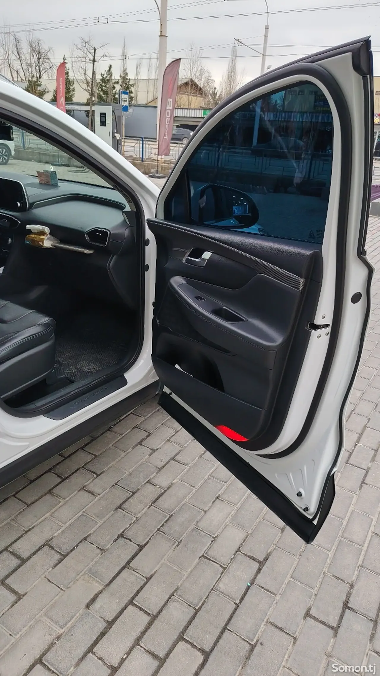 Hyundai Santa Fe 2019 · 2.0 AT