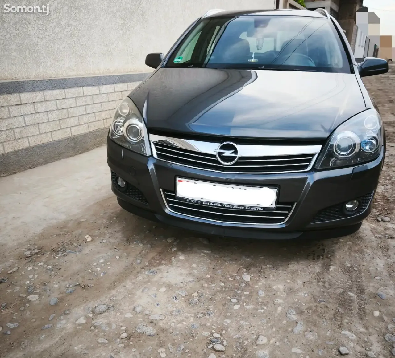 Opel Astra H 2009 · 1.8 MT