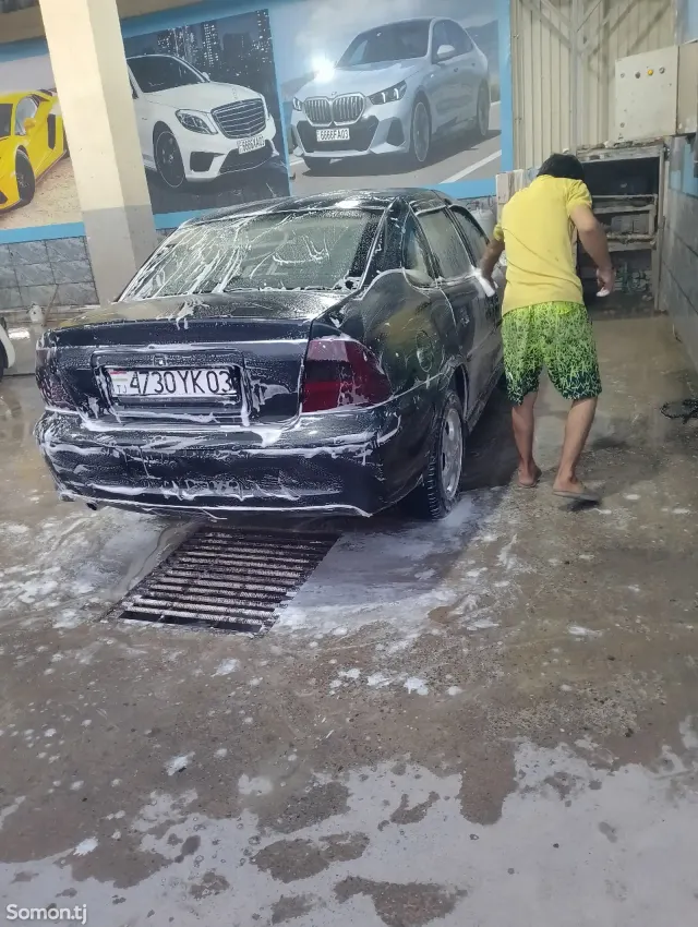 Opel Vectra B 1996 · 1.6 MT