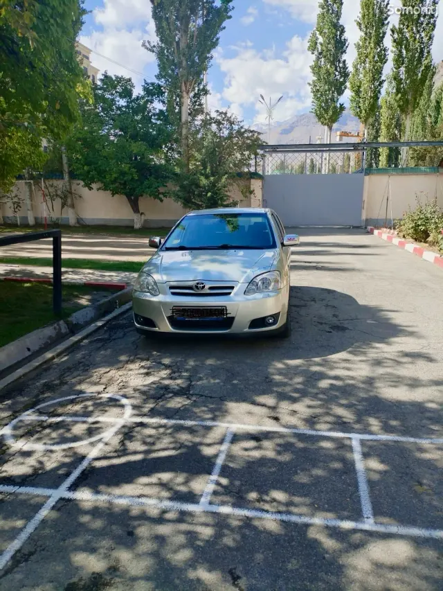 Toyota Corolla 2006 · 1.6 MT
