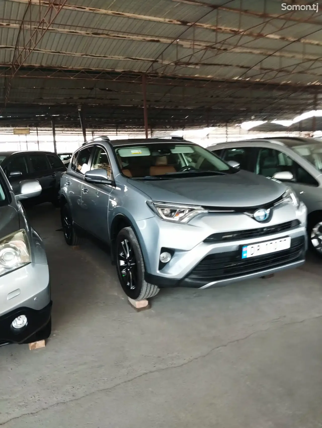 Toyota RAV 4 2017 · 2.5 AT