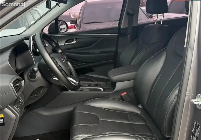 Hyundai Santa Fe 2018 · 2.0 AT