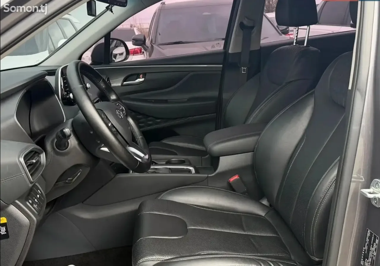 Hyundai Santa Fe 2018 · 2.0 AT