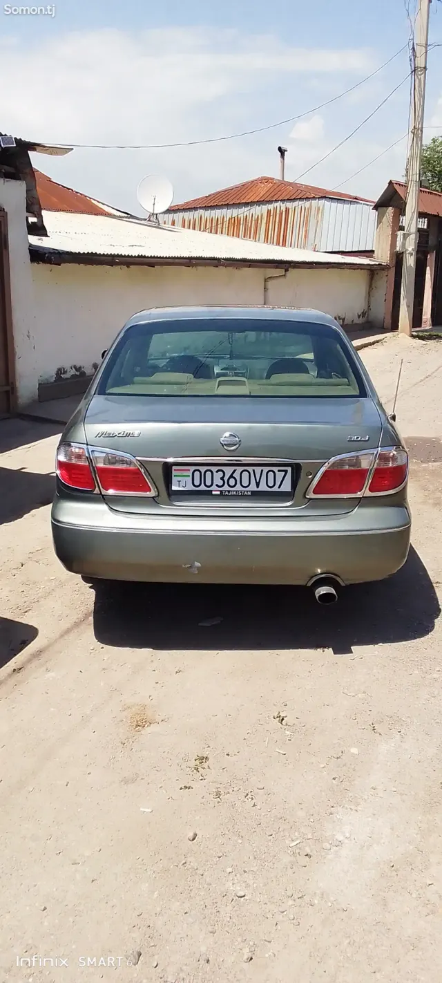 Nissan Maxima 2001 · 3.0 MT