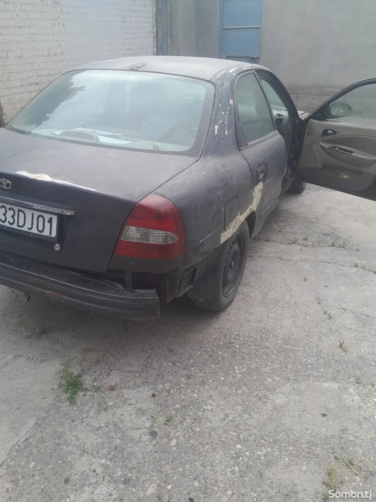 Daewoo Nubira 2004 · 1.6 MT
