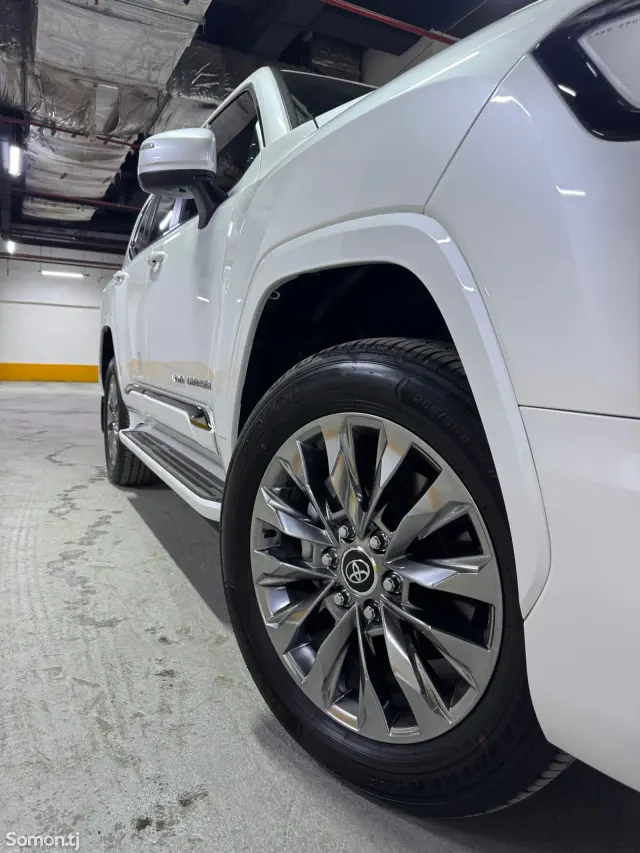 Toyota Land Cruiser 2026 · 3.5 AT