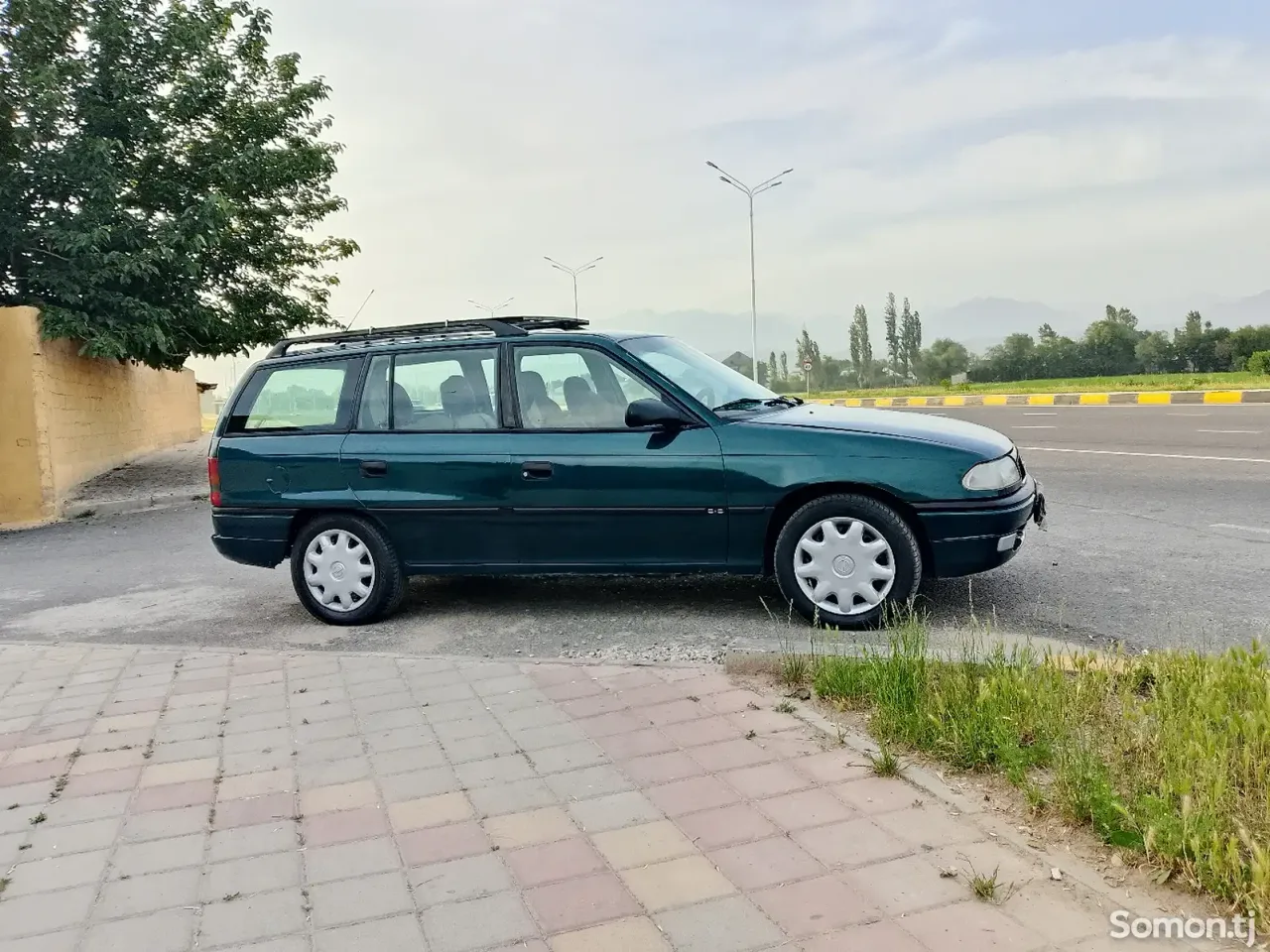 Opel Astra F 1997 · 1.6 MT