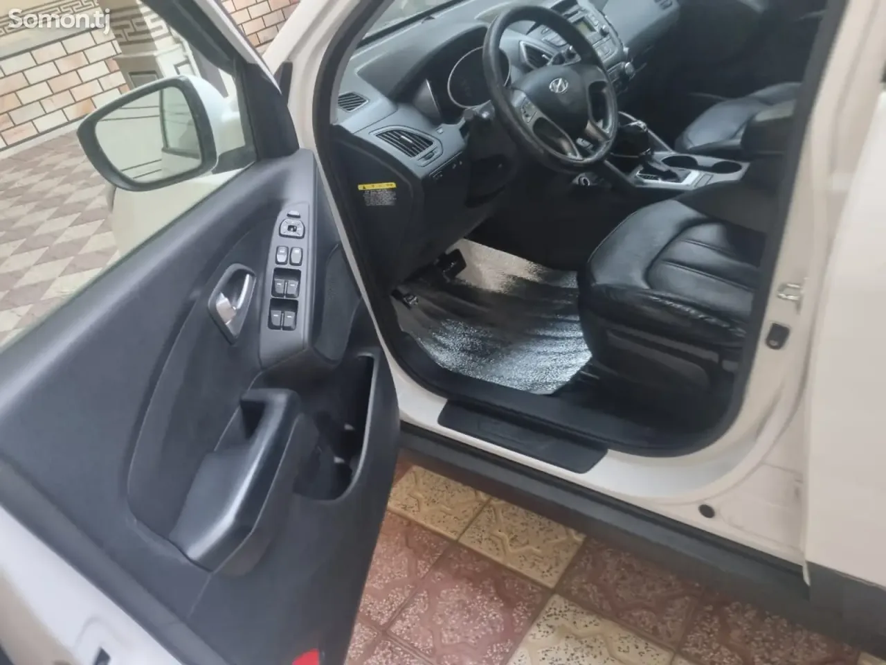 Hyundai Tucson 2014 · 2.0 AT