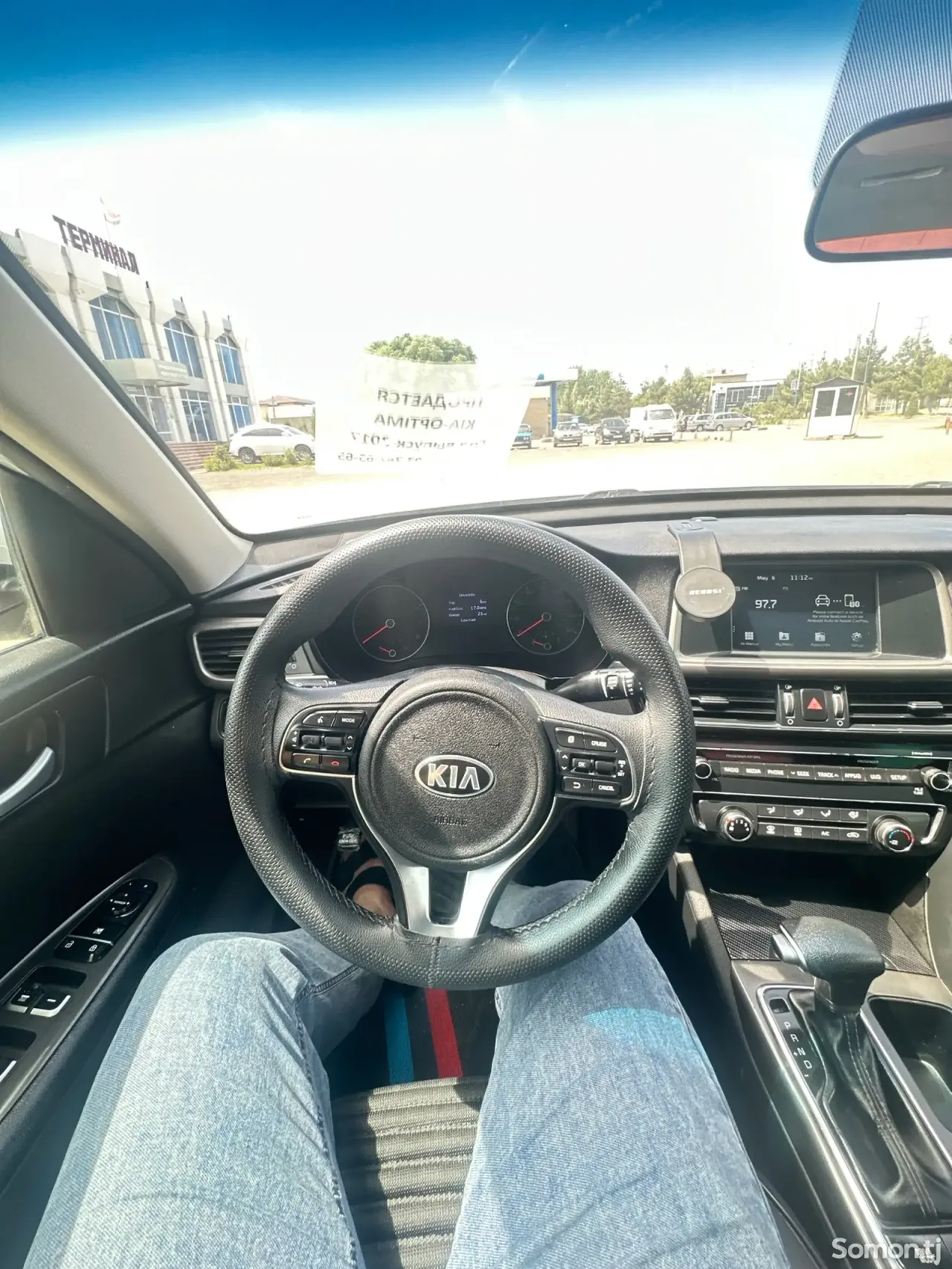 Kia K5 2017 · 2.0 AT