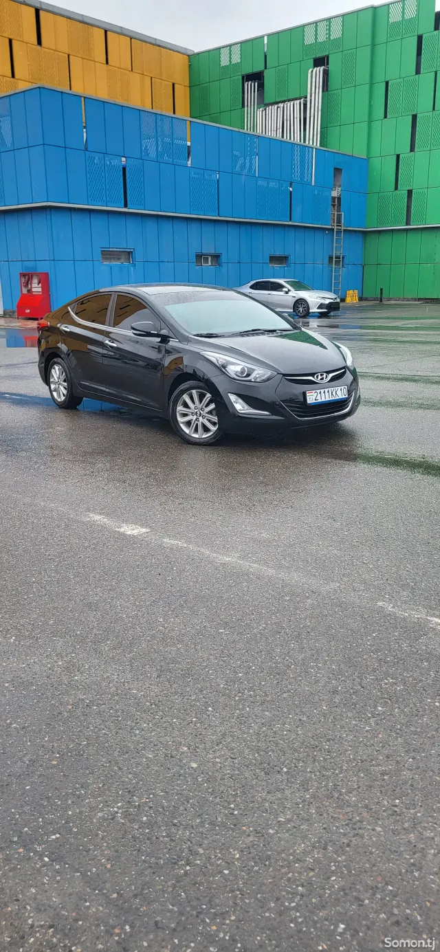Hyundai Avante 2014 · 1.6 AT
