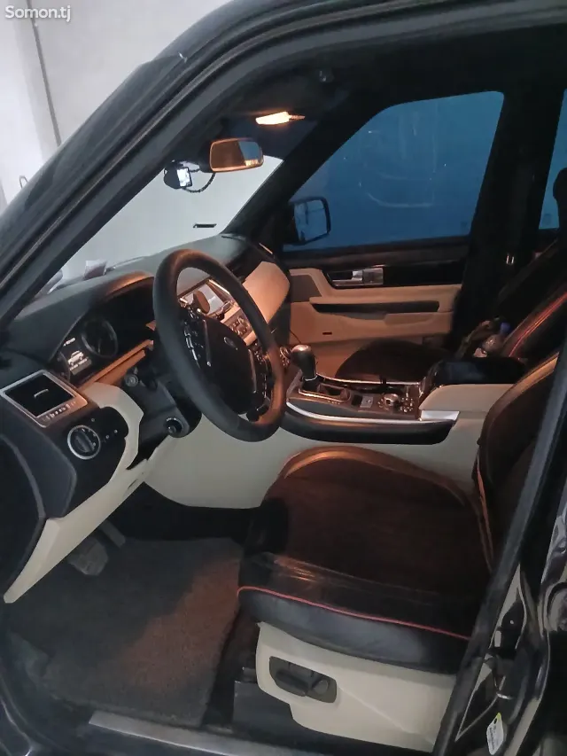 Land Rover Range Rover Sport 2012 · 3.0 AT