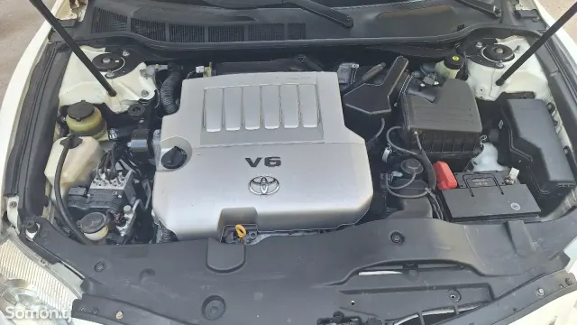 Toyota Camry 2011 · 3.5 AT