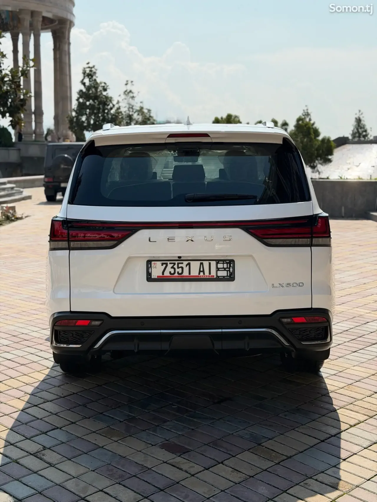 Lexus LX series 2024 · 5.0 AT