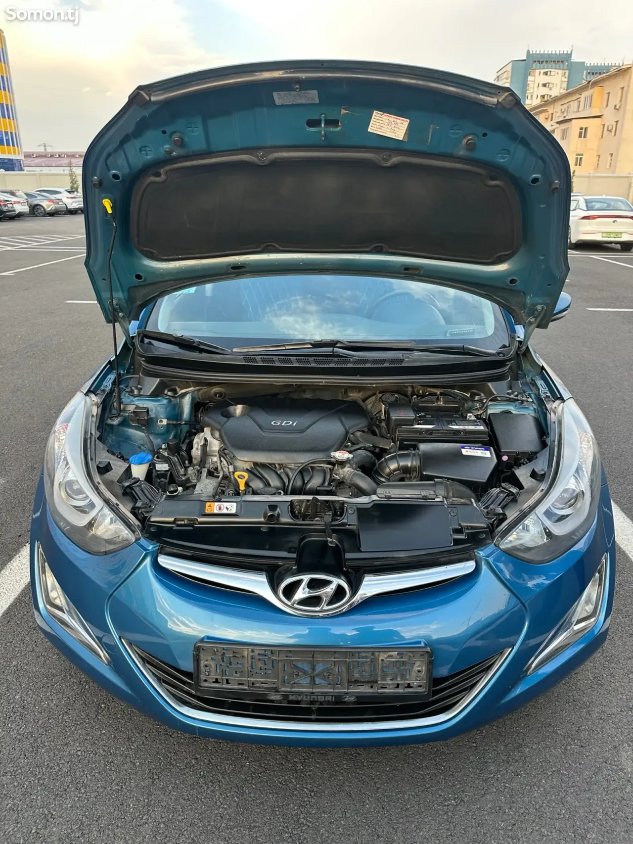 Hyundai Avante 2014 · 1.6 AT
