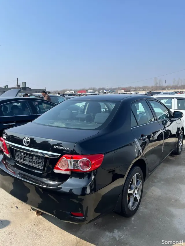 Toyota Corolla 2011 · 1.6 MT