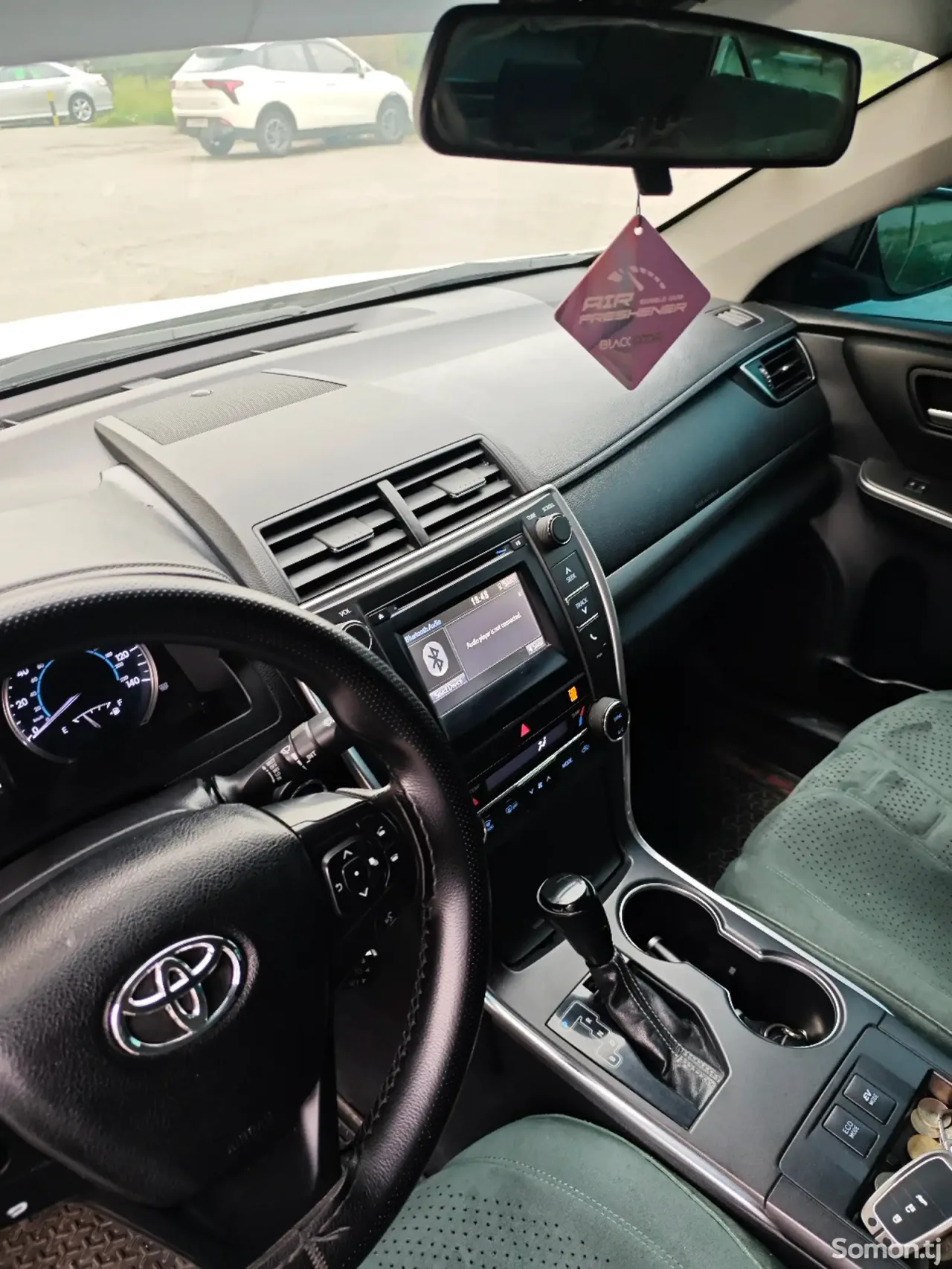 Toyota Camry 2015 · 2.5 AT