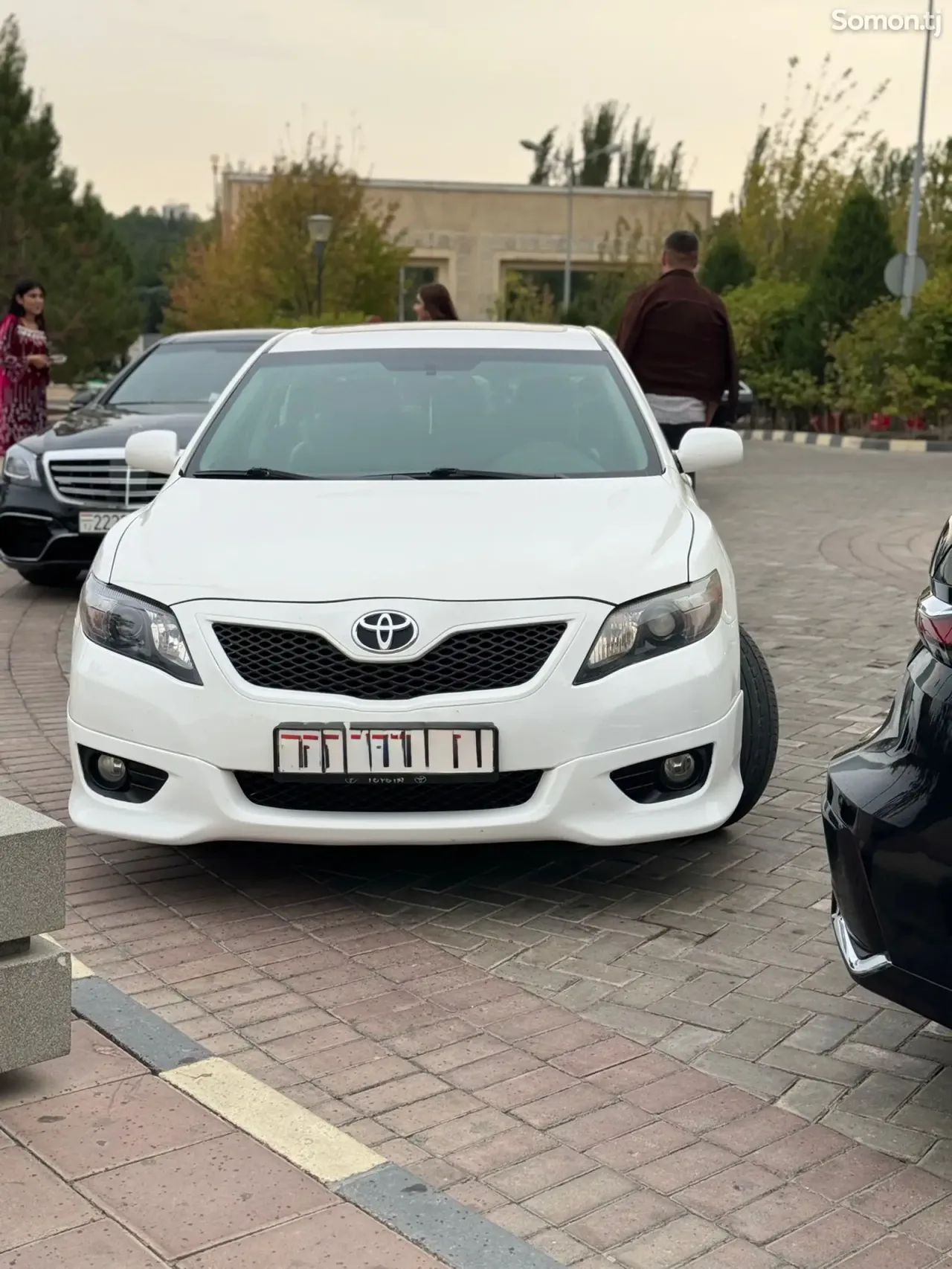 Toyota Camry 2011 · 3.5 AT
