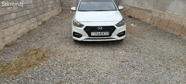 Hyundai Accent 2018 · 1.6 AT
