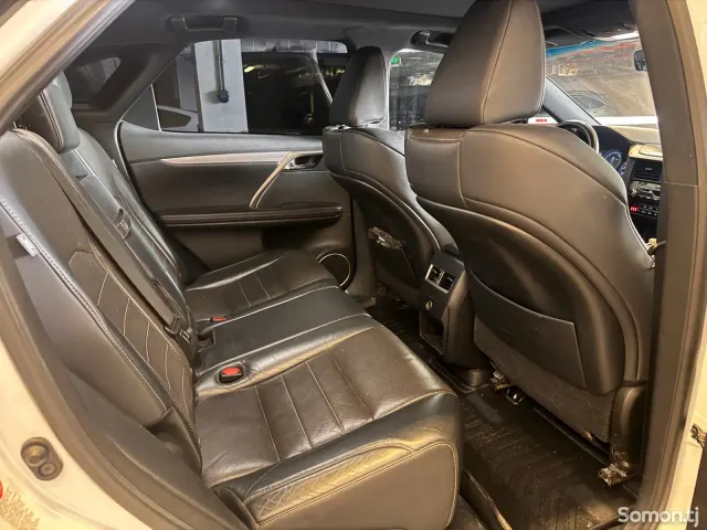Lexus RX series 2017 · 3.5 AT