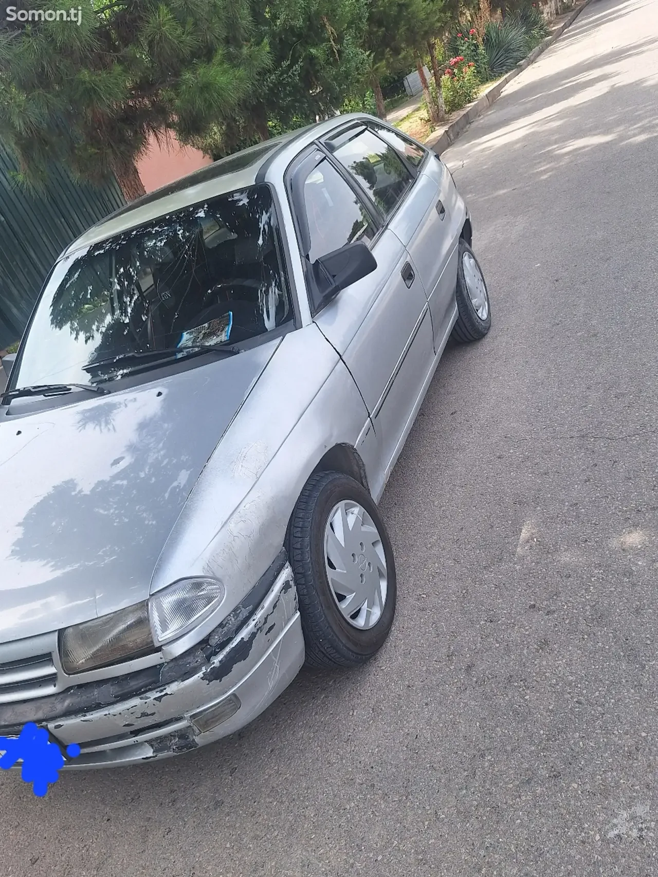 Opel Astra F 1993 · 1.6 MT