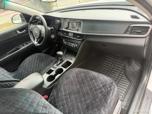 Kia Optima 2017 · 2.4 AT