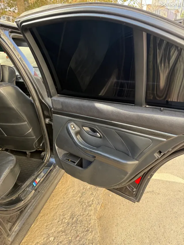BMW 5 series 2001 · 3.0 AT