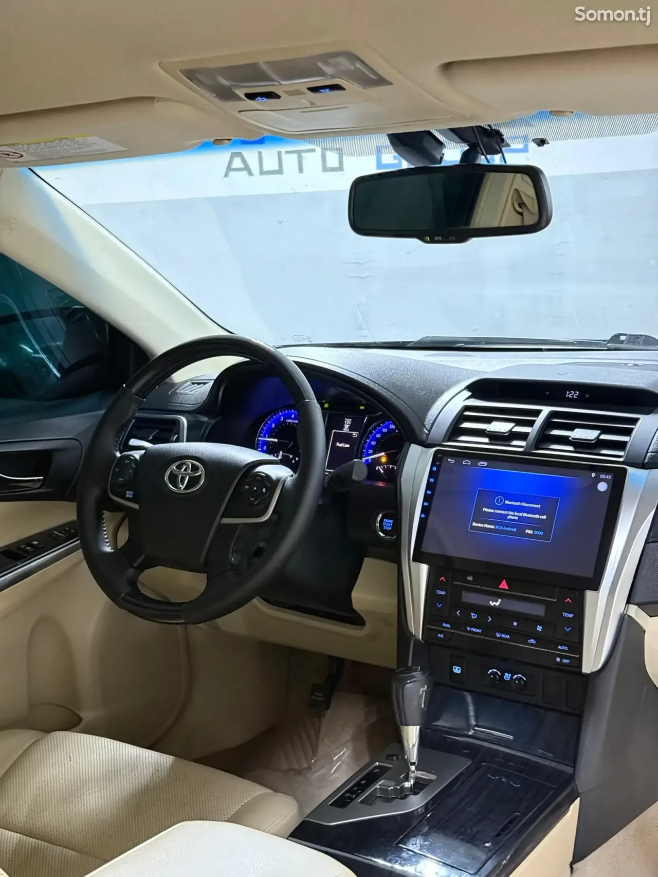 Toyota Camry 2016 · 2.5 AT