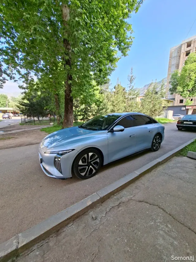 Dongfeng Forthing 2025 · 3.0 AT